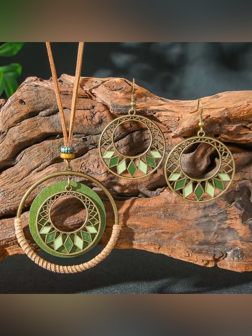 Bohemian Green Geometric Circle Necklace & Earrings Set